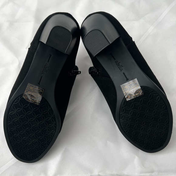 Abella Open-Toe Shoes Size 7 - Picture 6 of 8